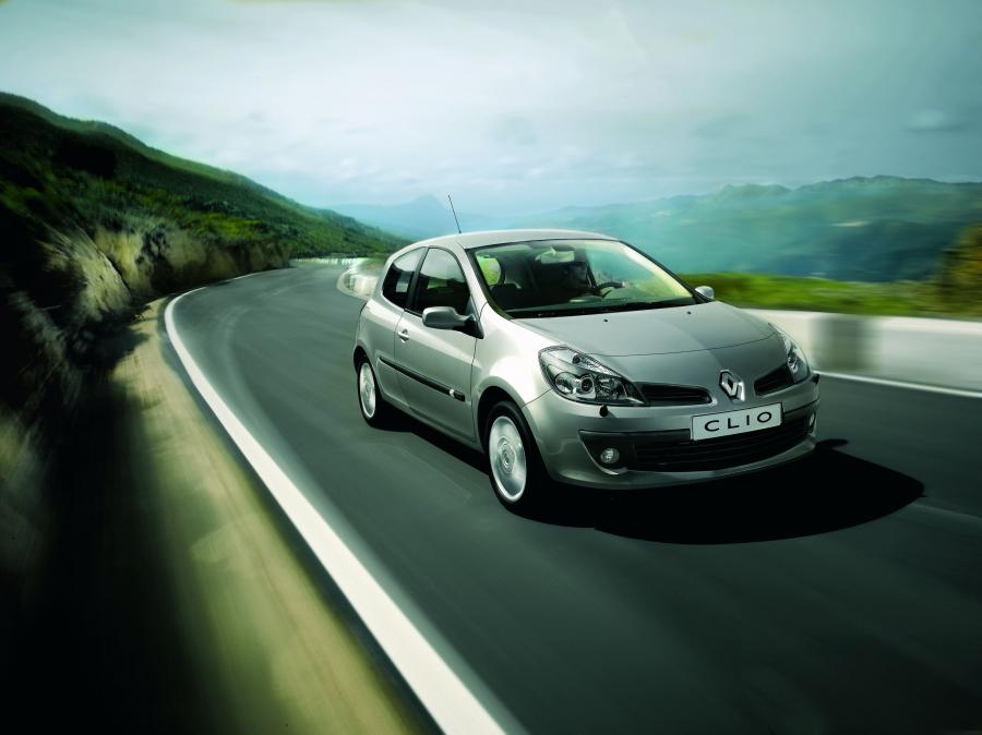  Renault Clio 2006 года  (фото 88 из 97)